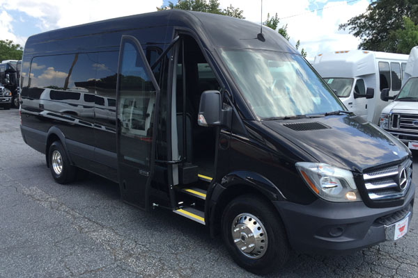 mercedes sprinter limo for proms